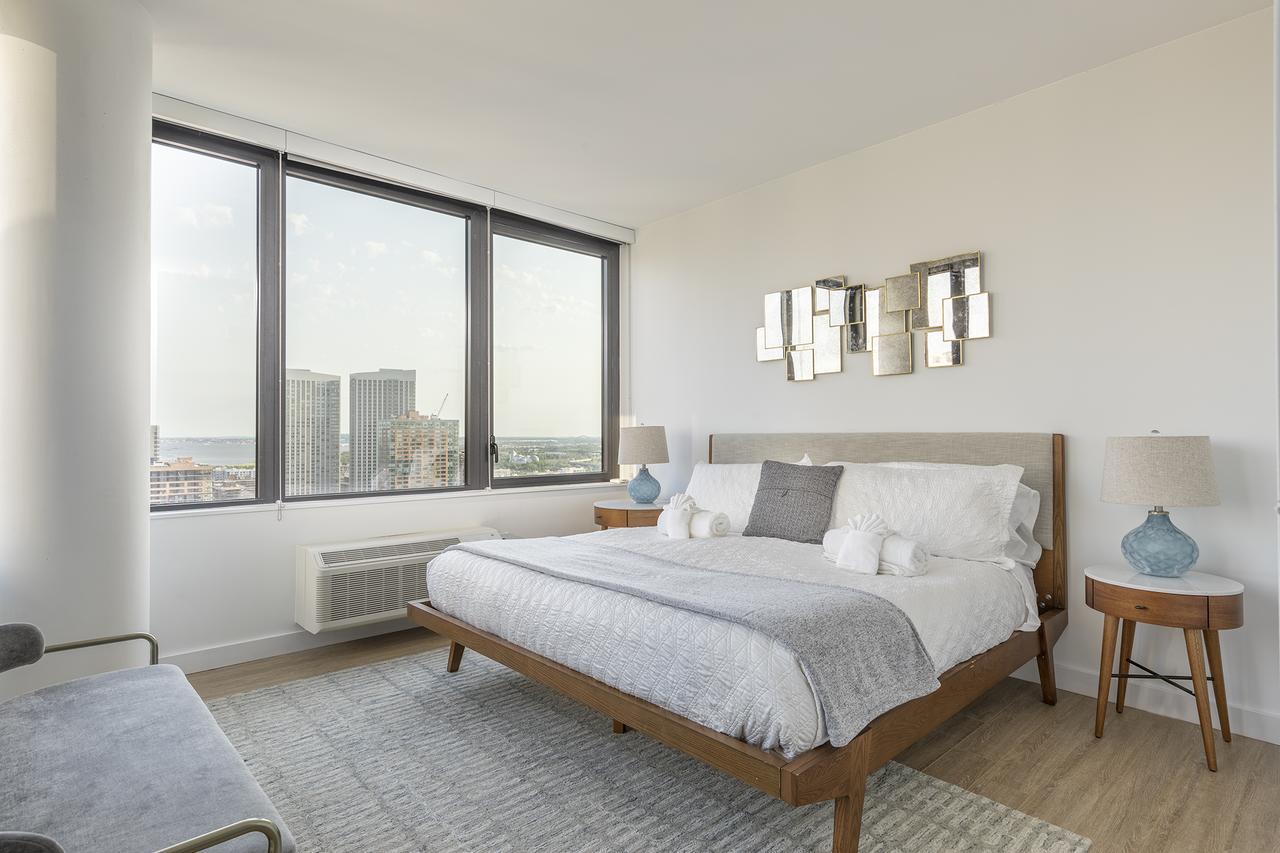 Deedee'S Sky Rise Apartments At Newport II Jersey City Extérieur photo