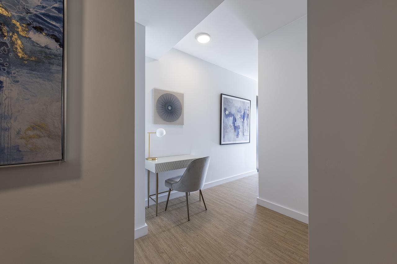 Deedee'S Sky Rise Apartments At Newport II Jersey City Extérieur photo